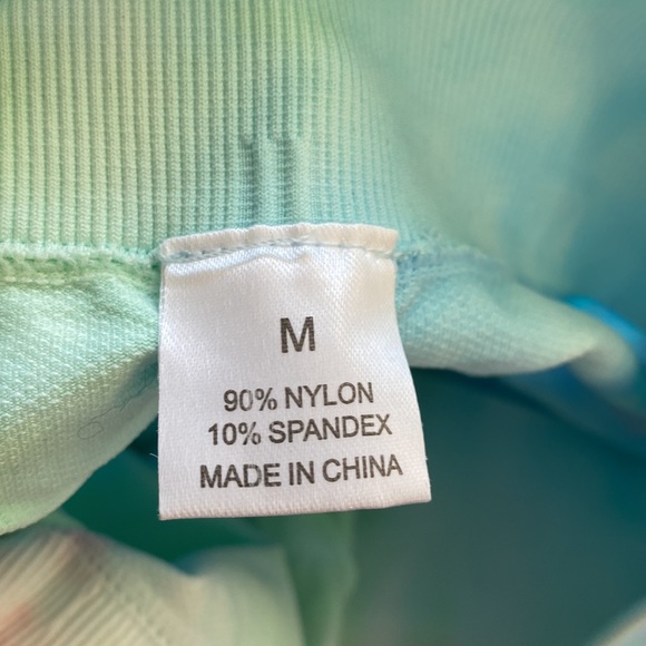 SOLD Allure the Brand Shorts - Picture 5 of 5